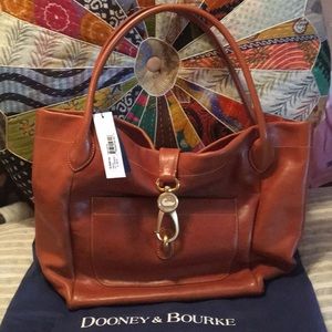 Dooney and Bourke purse new with tags